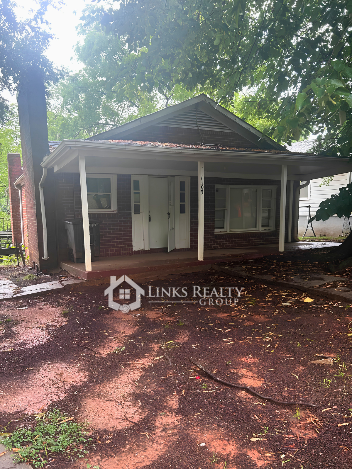 1303 Caldwell Street - 1
